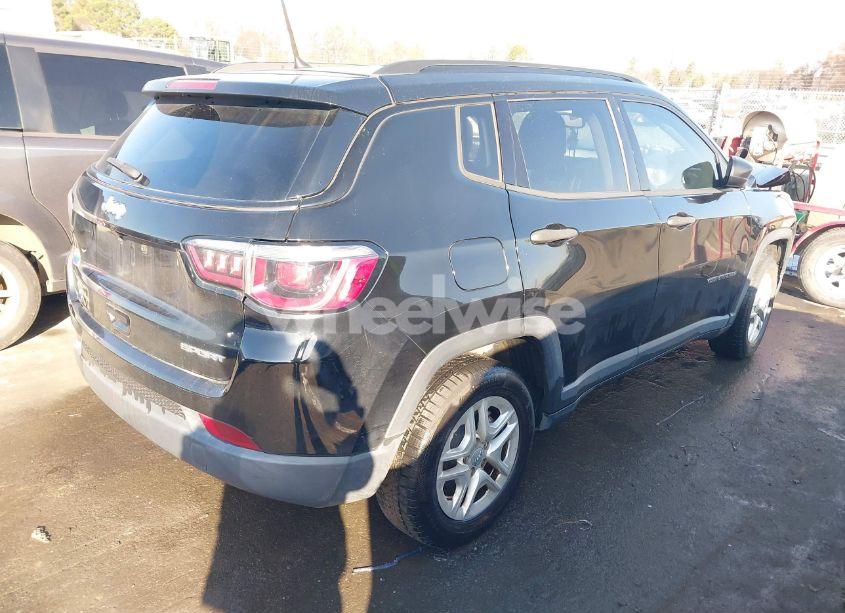 Photo 4 of 2018 Jeep Compass SPORT FWD (VIN 3C4NJCAB7JT204125)