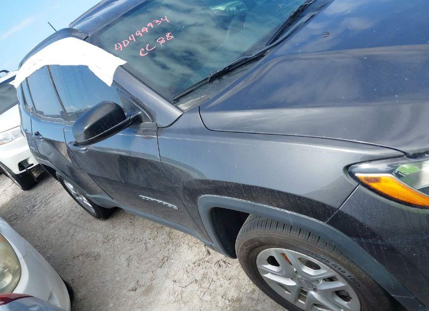 Photo 13 of 2018 Jeep Compass SPORT FWD (VIN 3C4NJCAB7JT250781)