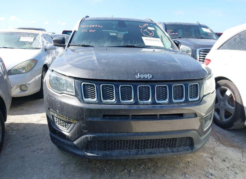 Photo 6 of 2018 Jeep Compass SPORT FWD (VIN 3C4NJCAB7JT250781)