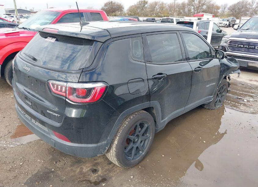 Photo 4 of 2018 Jeep Compass SPORT FWD (VIN 3C4NJCAB7JT335314)