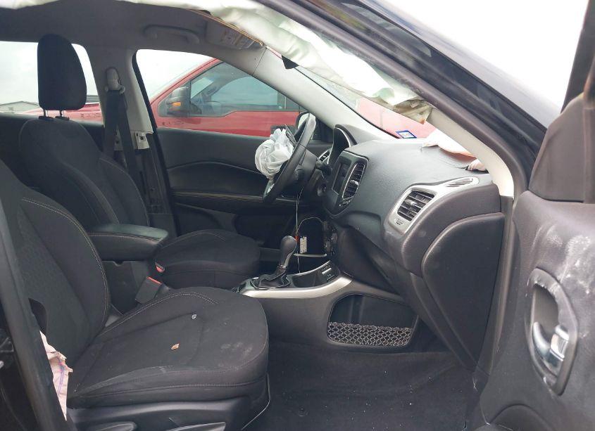 Photo 5 of 2018 Jeep Compass SPORT FWD (VIN 3C4NJCAB7JT335314)