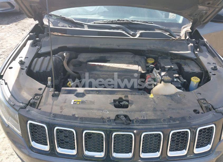 Photo 10 of 2018 Jeep Compass SPORT FWD (VIN 3C4NJCAB7JT369138)