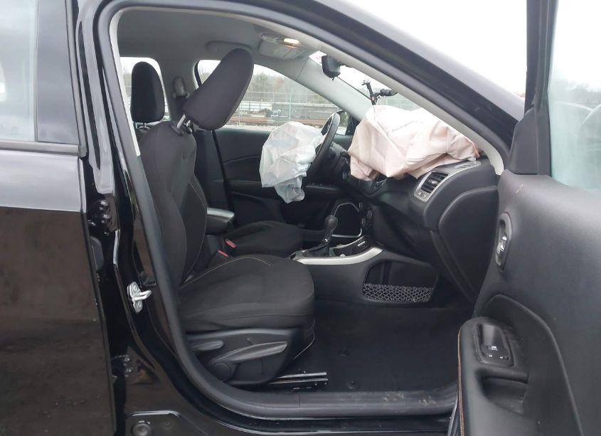 Photo 5 of 2021 Jeep Compass SPORT FWD (VIN 3C4NJCAB7MT522959)