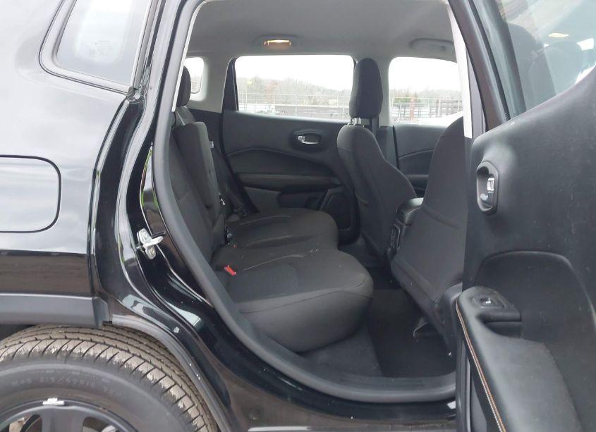 Photo 8 of 2021 Jeep Compass SPORT FWD (VIN 3C4NJCAB7MT522959)