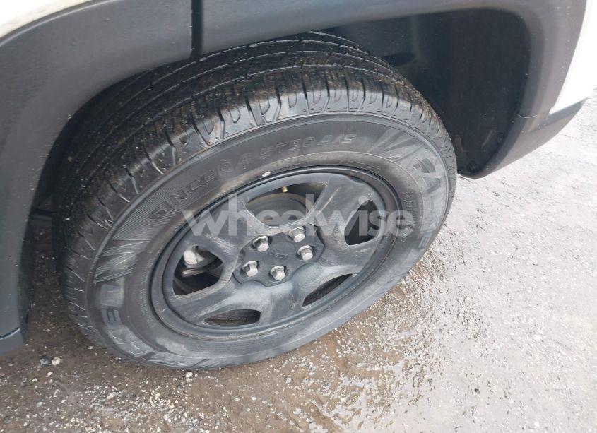 Photo 12 of 2018 Jeep Compass SPORT FWD (VIN 3C4NJCAB8JT263412)