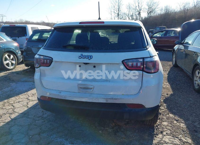Photo 17 of 2018 Jeep Compass SPORT FWD (VIN 3C4NJCAB8JT263412)