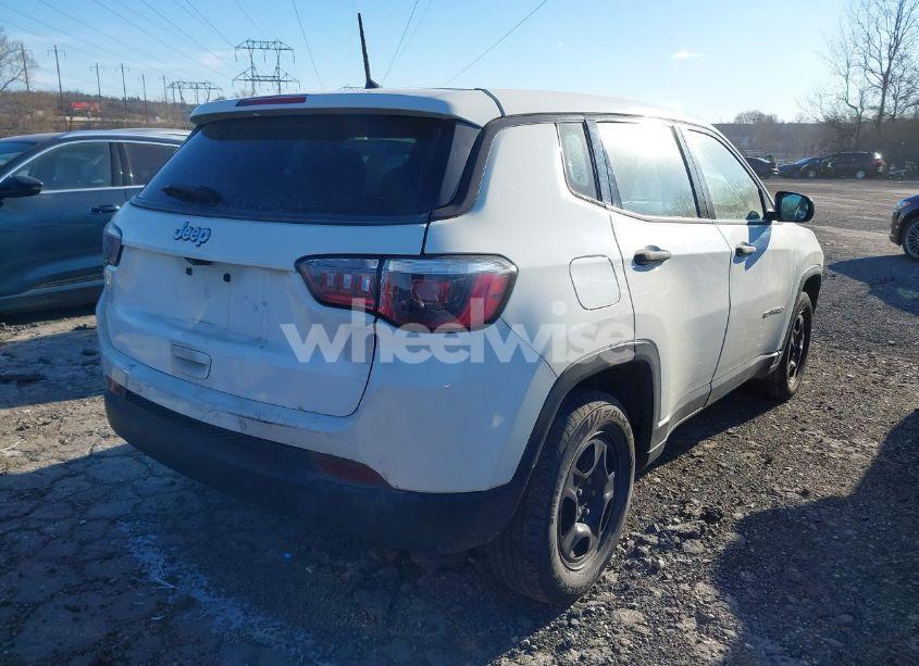Photo 4 of 2018 Jeep Compass SPORT FWD (VIN 3C4NJCAB8JT263412)