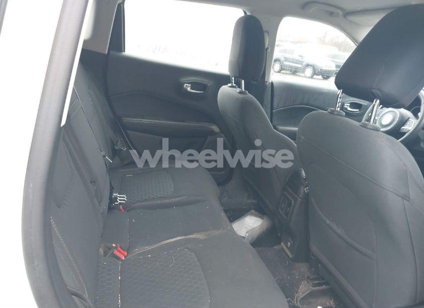 Photo 8 of 2018 Jeep Compass SPORT FWD (VIN 3C4NJCAB8JT263412)