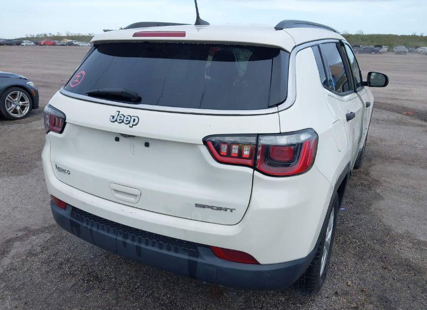 Photo 4 of 2020 Jeep Compass SPORT FWD (VIN 3C4NJCAB9LT102618)