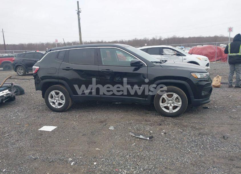 Photo 14 of 2022 Jeep Compass SPORT FWD (VIN 3C4NJCAB9NT213978)