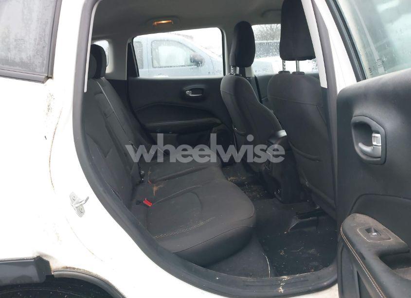 Photo 8 of 2018 Jeep Compass SPORT FWD (VIN 3C4NJCABXJT263332)