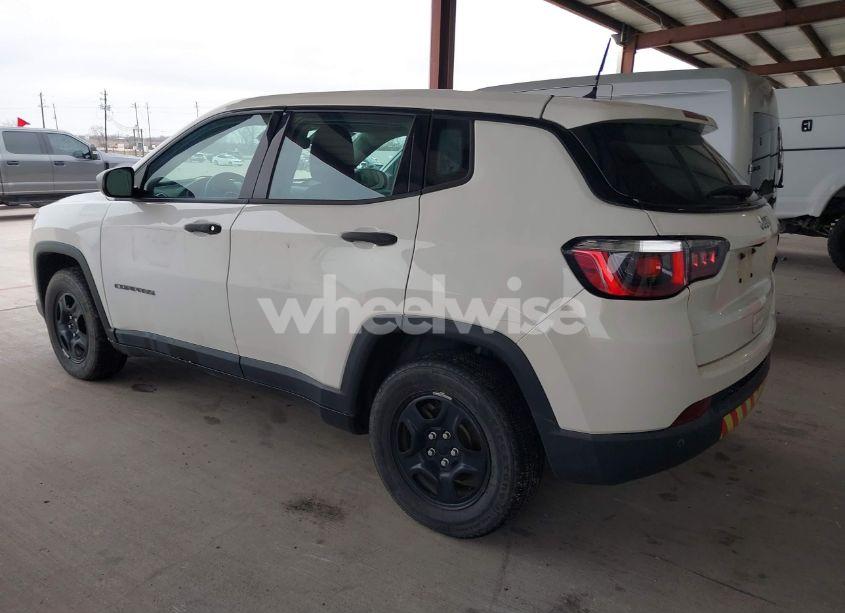 Photo 3 of 2018 Jeep Compass SPORT FWD (VIN 3C4NJCABXJT326901)