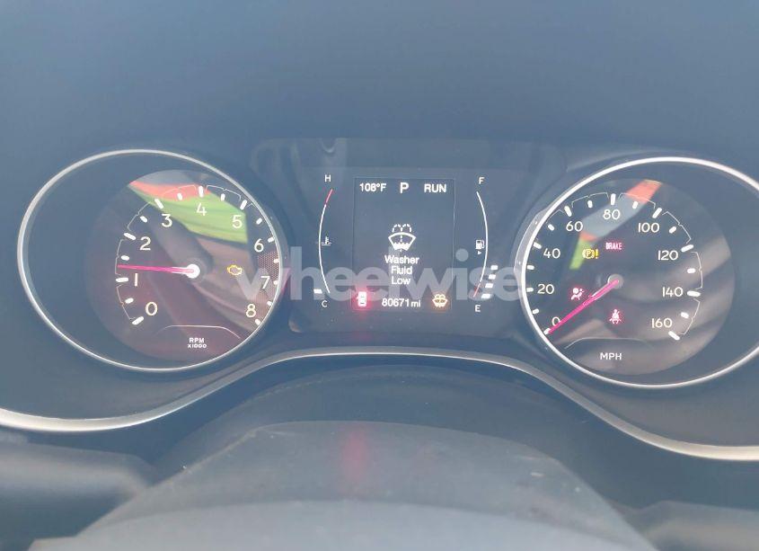 Photo 15 of 2018 Jeep Compass SPORT FWD (VIN 3C4NJCABXJT368260)