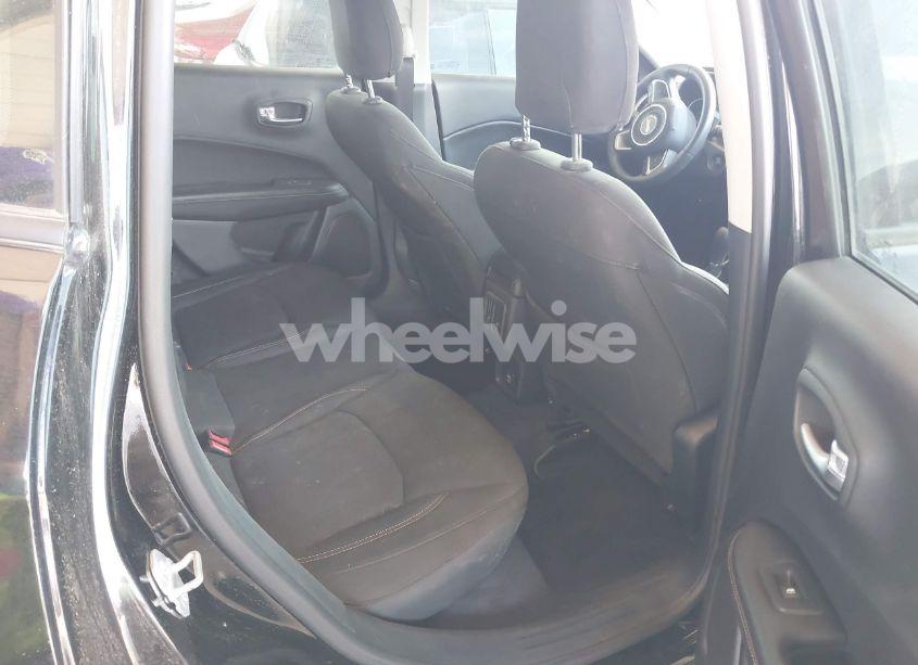 Photo 8 of 2018 Jeep Compass SPORT FWD (VIN 3C4NJCABXJT368260)