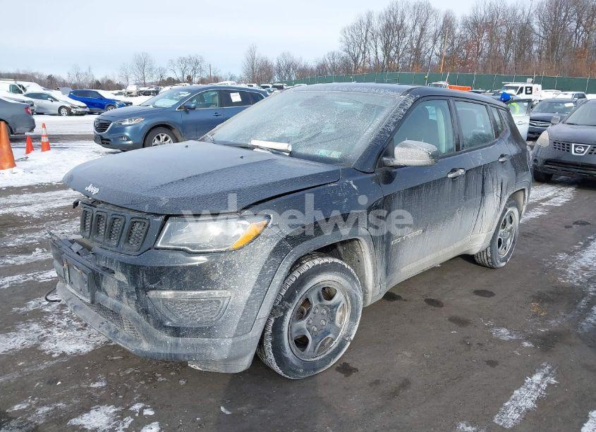 Photo 2 of 2019 Jeep Compass SPORT FWD (VIN 3C4NJCABXKT615150)