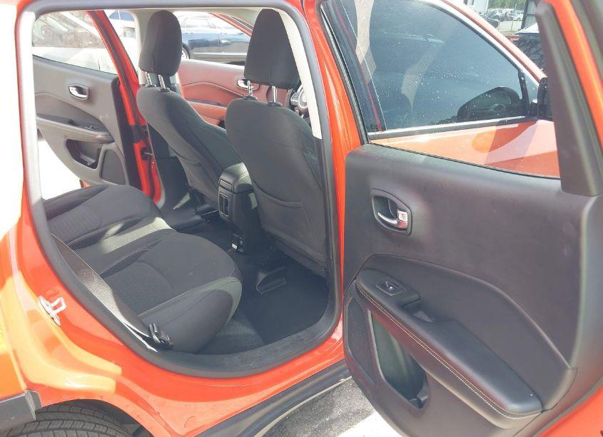 Photo 8 of 2019 Jeep Compass SPORT FWD (VIN 3C4NJCABXKT788974)