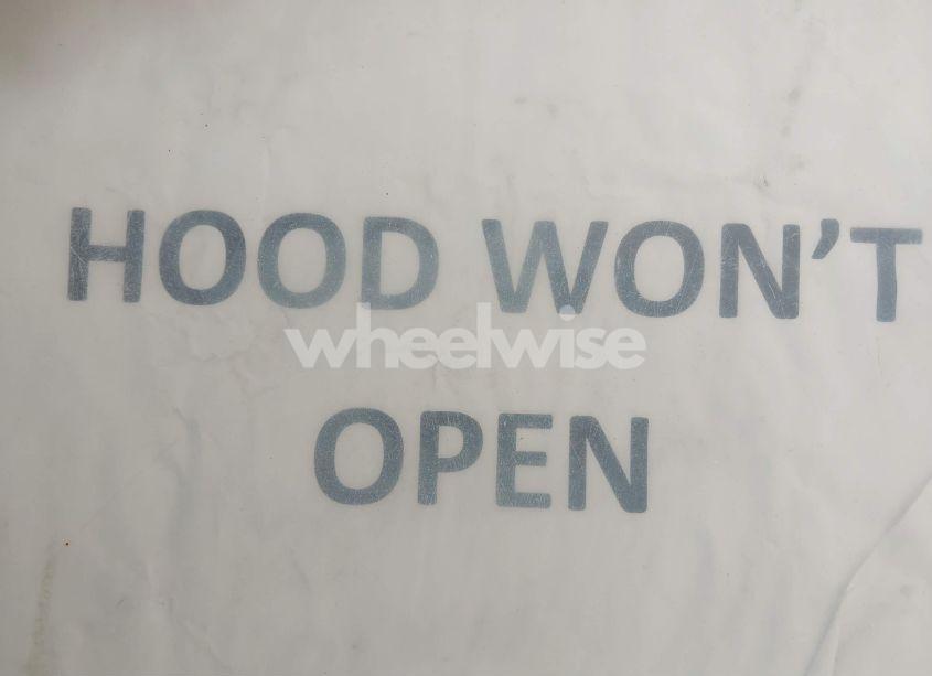 Photo 10 of 2018 Jeep Compass LATITUDE FWD (VIN 3C4NJCBB0JT204580)