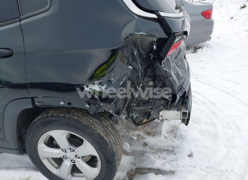 Photo 6 of 2018 Jeep Compass LATITUDE FWD (VIN 3C4NJCBB0JT293129)