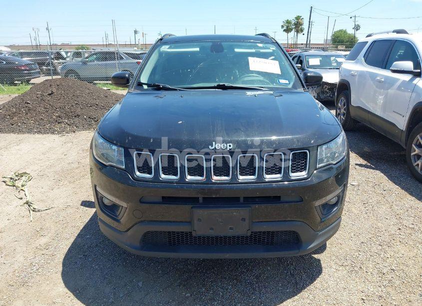 Photo 6 of 2018 Jeep Compass LATITUDE FWD (VIN 3C4NJCBB0JT374678)