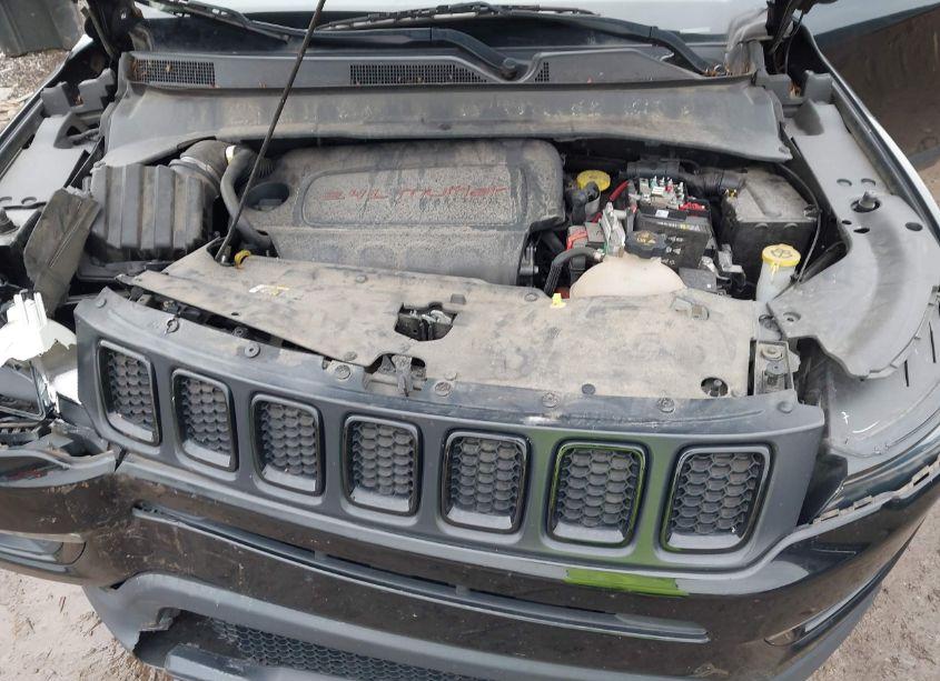 Photo 10 of 2019 Jeep Compass ALTITUDE FWD (VIN 3C4NJCBB0KT782535)