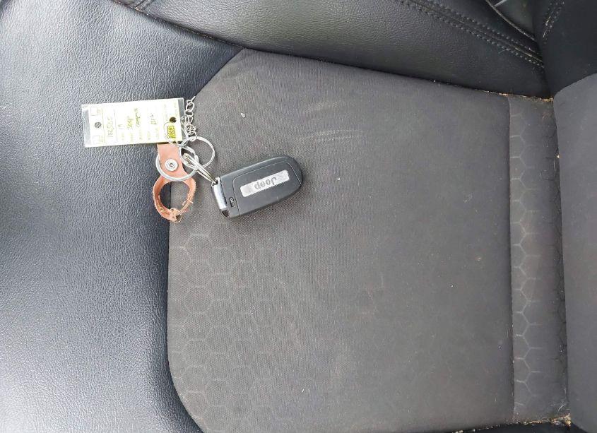 Photo 11 of 2019 Jeep Compass ALTITUDE FWD (VIN 3C4NJCBB0KT782535)