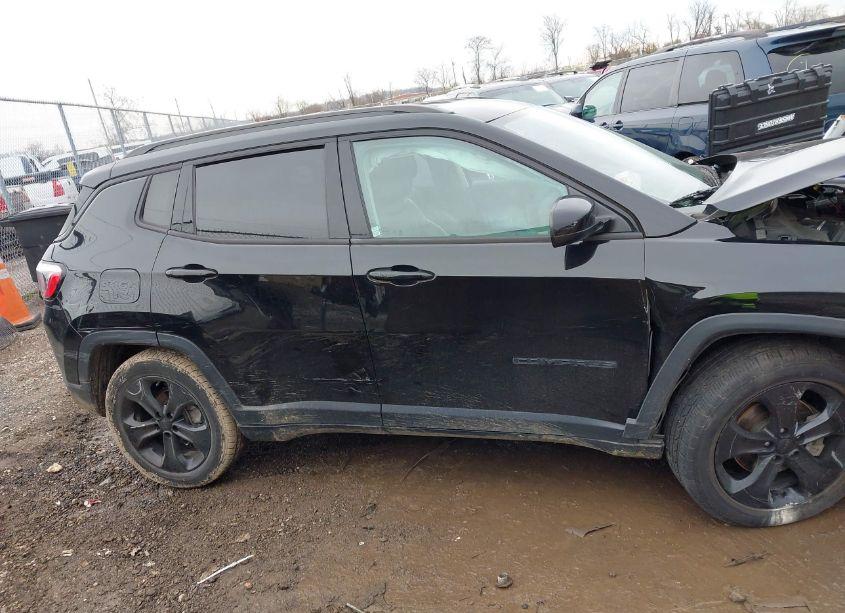 Photo 13 of 2019 Jeep Compass ALTITUDE FWD (VIN 3C4NJCBB0KT782535)