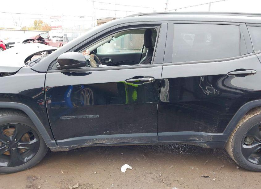 Photo 14 of 2019 Jeep Compass ALTITUDE FWD (VIN 3C4NJCBB0KT782535)