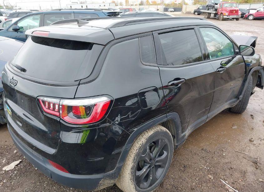 Photo 4 of 2019 Jeep Compass ALTITUDE FWD (VIN 3C4NJCBB0KT782535)