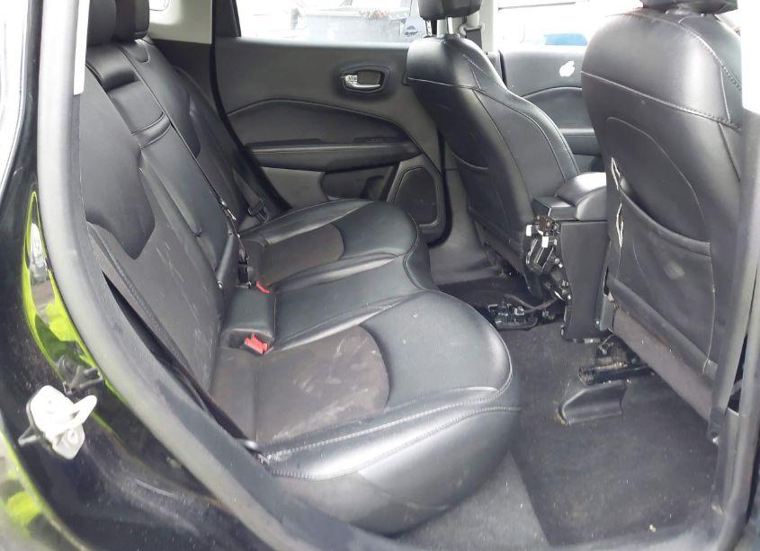 Photo 8 of 2019 Jeep Compass ALTITUDE FWD (VIN 3C4NJCBB0KT782535)