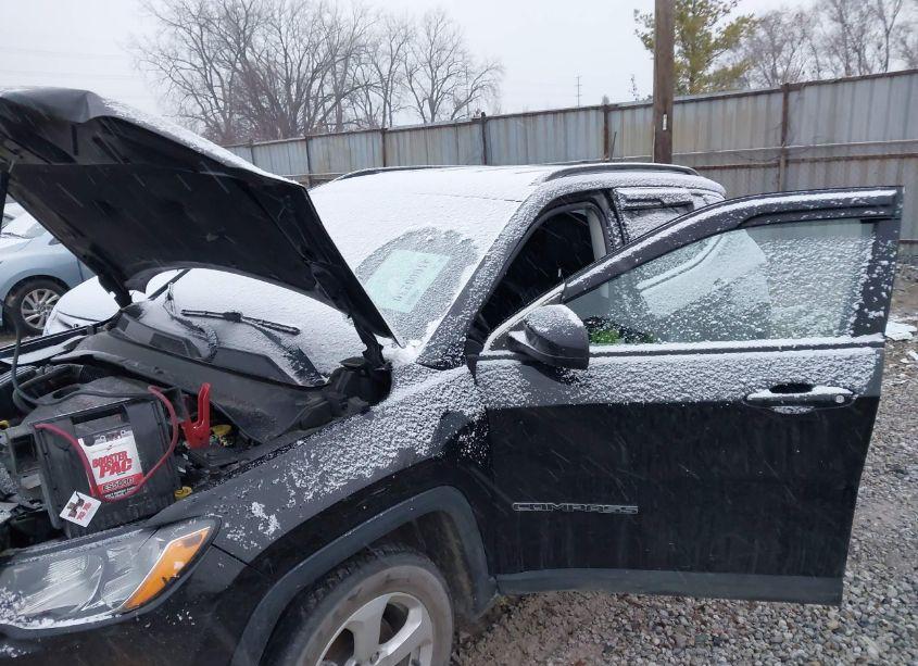 Photo 17 of 2020 Jeep Compass LATITUDE FWD (VIN 3C4NJCBB0LT105406)