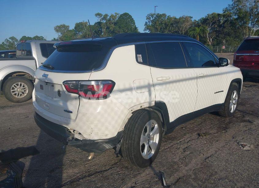 Photo 4 of 2020 Jeep Compass LATITUDE FWD (VIN 3C4NJCBB0LT114896)