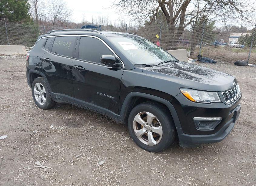 2020 Jeep Compass LATITUDE FWD (VIN 3C4NJCBB0LT162754) main photo