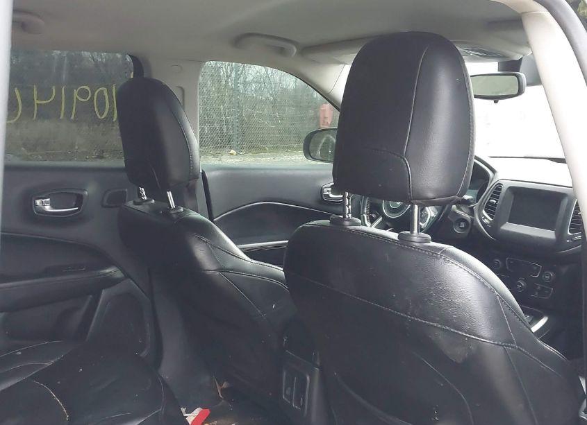 Photo 20 of 2020 Jeep Compass LATITUDE FWD (VIN 3C4NJCBB0LT162754)