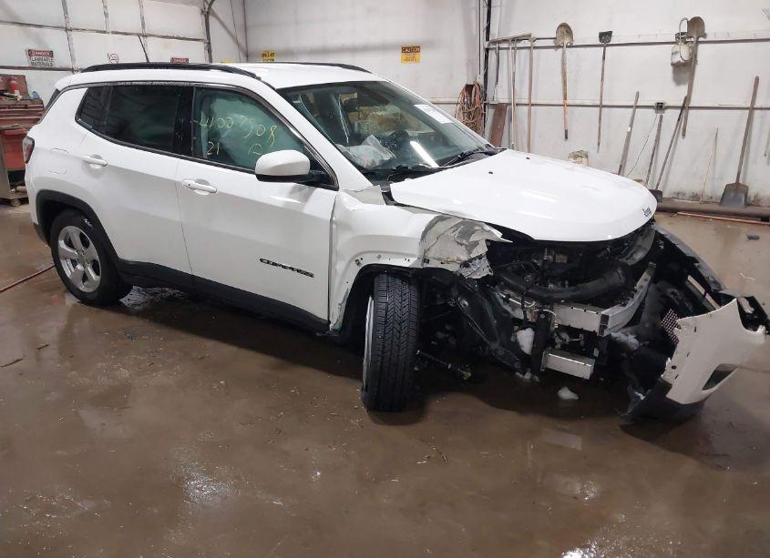 2021 Jeep Compass LATITUDE FWD (VIN 3C4NJCBB0MT571080) main photo