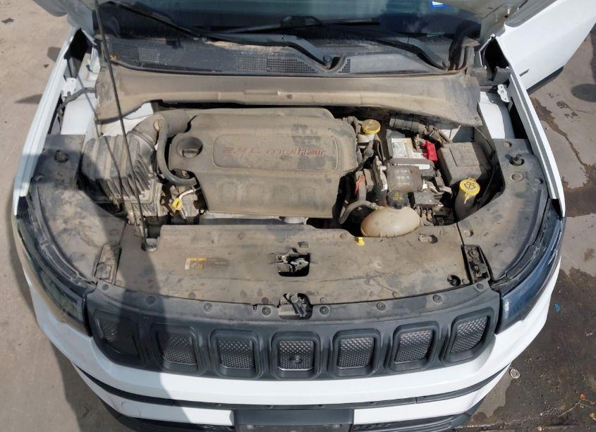 Photo 10 of 2022 Jeep Compass LATITUDE FWD (VIN 3C4NJCBB0NT138845)