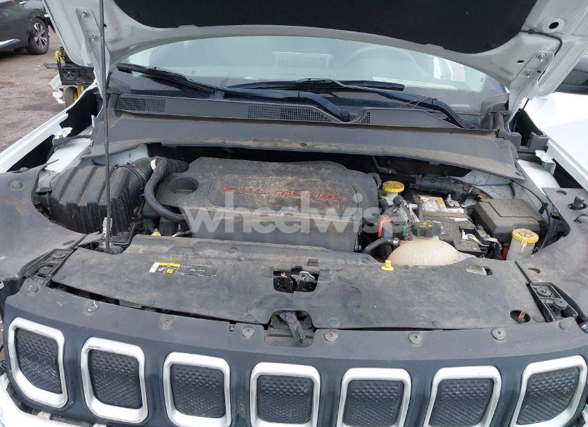 Photo 10 of 2022 Jeep Compass LATITUDE FWD (VIN 3C4NJCBB0NT140031)