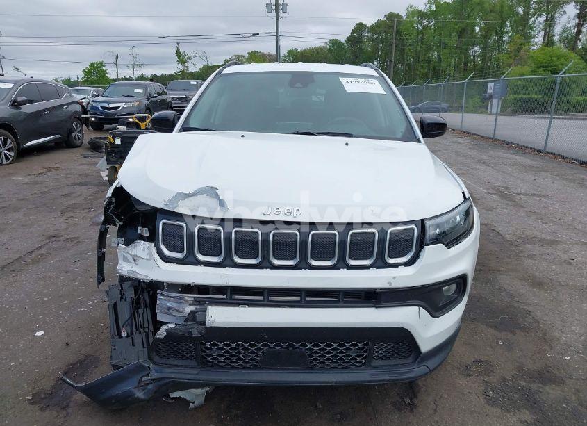 Photo 12 of 2022 Jeep Compass LATITUDE FWD (VIN 3C4NJCBB0NT140031)