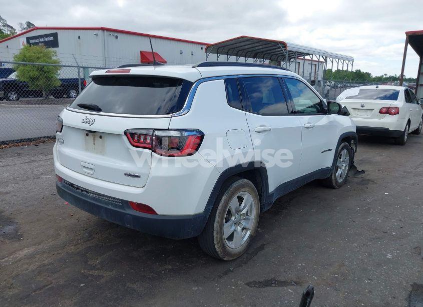 Photo 4 of 2022 Jeep Compass LATITUDE FWD (VIN 3C4NJCBB0NT140031)