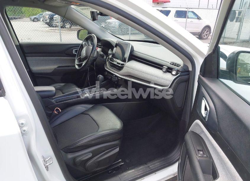 Photo 5 of 2022 Jeep Compass LATITUDE FWD (VIN 3C4NJCBB0NT140031)