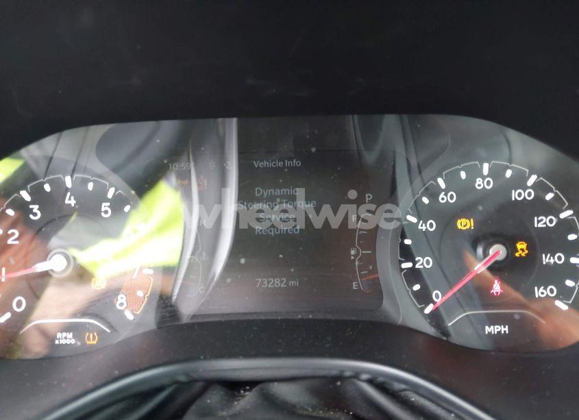 Photo 7 of 2022 Jeep Compass LATITUDE FWD (VIN 3C4NJCBB0NT140031)