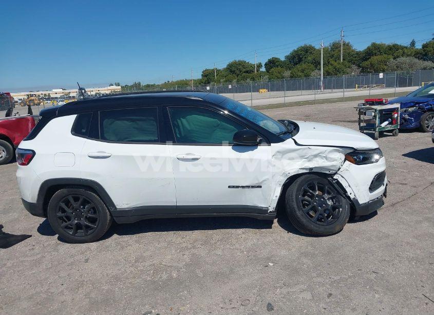 Photo 13 of 2022 Jeep Compass ALTITUDE FWD (VIN 3C4NJCBB0NT235267)