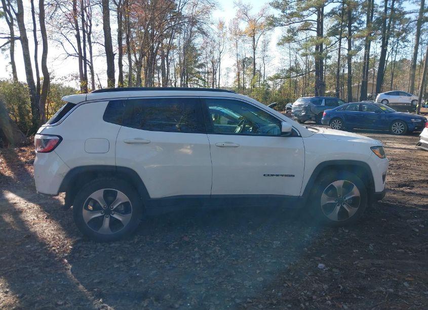 Photo 13 of 2017 Jeep New COMPASS LATITUDE FWD (VIN 3C4NJCBB1HT653230)