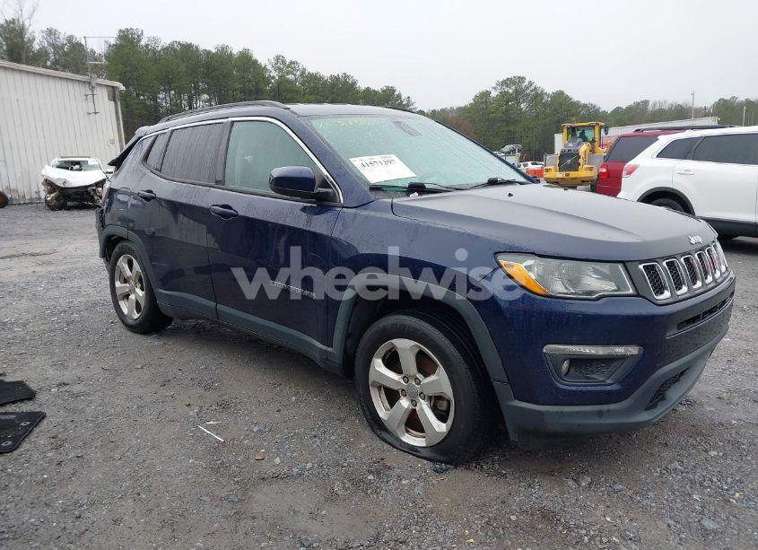 Photo 12 of 2018 Jeep Compass LATITUDE FWD (VIN 3C4NJCBB1JT124642)