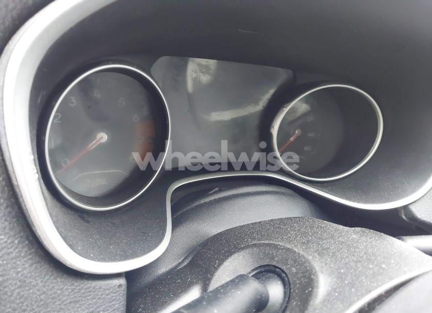 Photo 7 of 2018 Jeep Compass LATITUDE FWD (VIN 3C4NJCBB1JT124642)