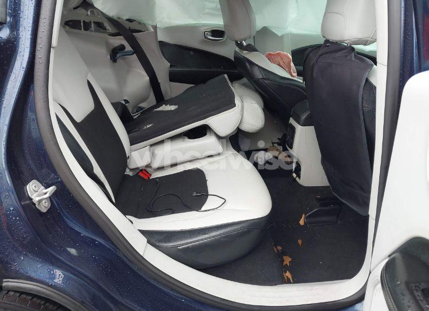 Photo 8 of 2018 Jeep Compass LATITUDE FWD (VIN 3C4NJCBB1JT124642)