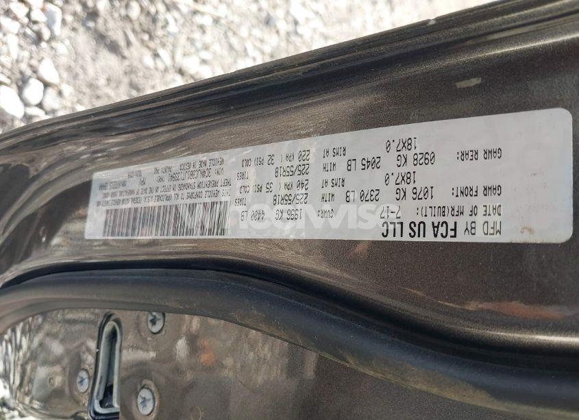 Photo 9 of 2018 Jeep Compass LATITUDE FWD (VIN 3C4NJCBB1JT133941)