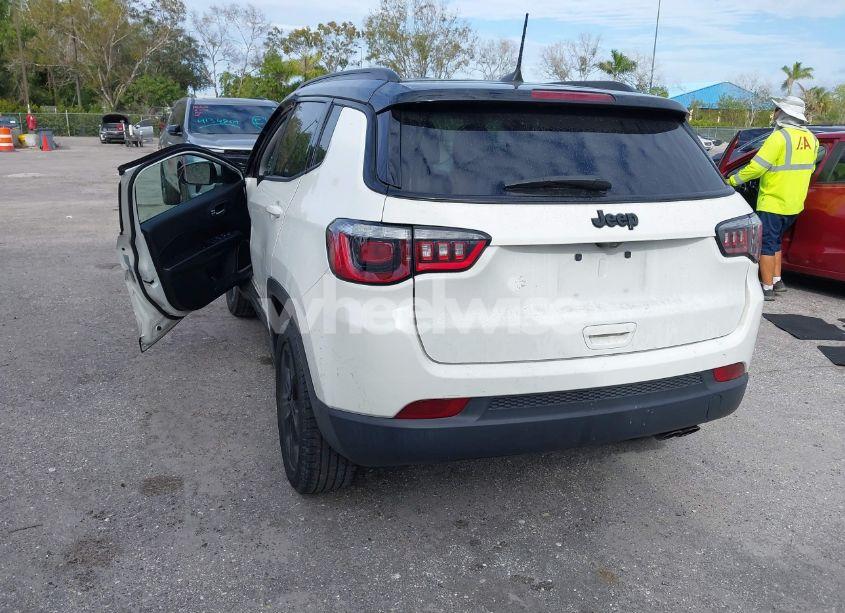 Photo 11 of 2018 Jeep Compass ALTITUDE FWD (VIN 3C4NJCBB1JT408465)