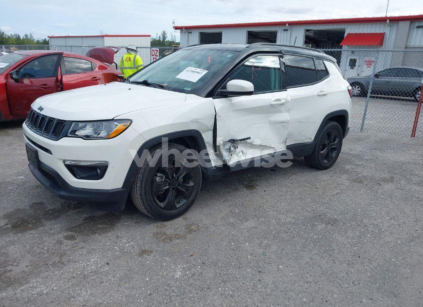 Photo 2 of 2018 Jeep Compass ALTITUDE FWD (VIN 3C4NJCBB1JT408465)