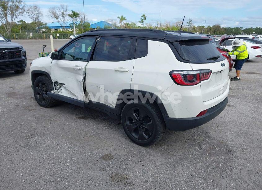 Photo 3 of 2018 Jeep Compass ALTITUDE FWD (VIN 3C4NJCBB1JT408465)