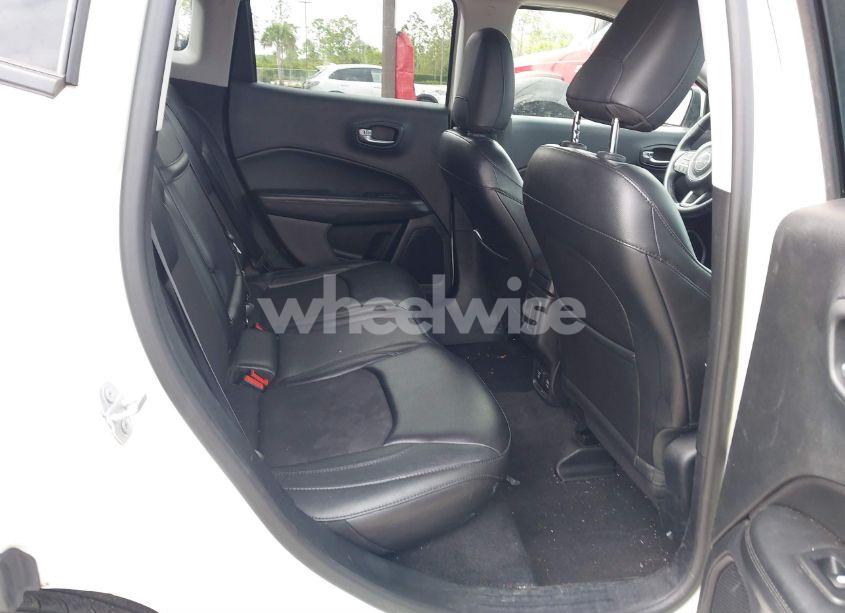 Photo 8 of 2018 Jeep Compass ALTITUDE FWD (VIN 3C4NJCBB1JT408465)